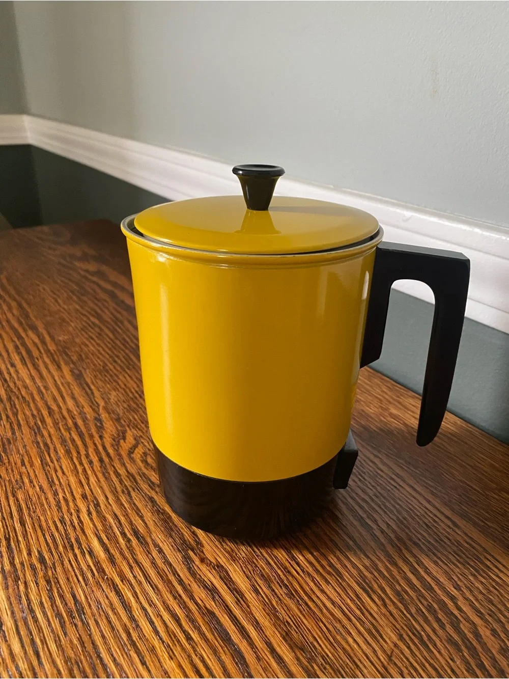 Vintage MCM Yellow Electric Hot Pot Coffee Pot 5.5” 120V 400W Taiwan Works